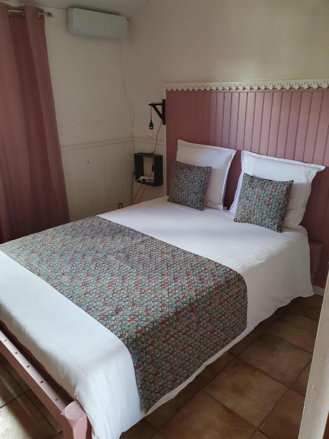 Chambres Et Table D'Hote Les Hortensias La Plaine des Cafres ภายนอก รูปภาพ