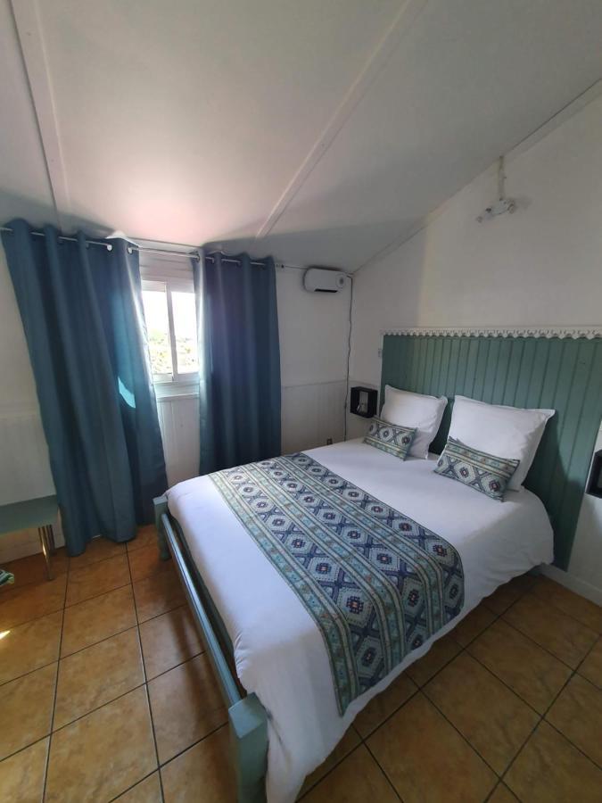 Chambres Et Table D'Hote Les Hortensias La Plaine des Cafres ภายนอก รูปภาพ